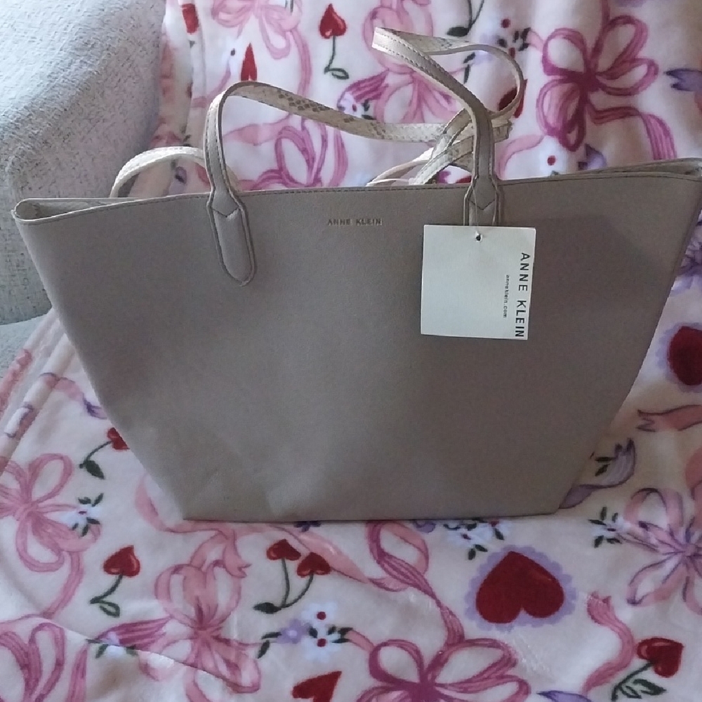 Anne Klein Elegant Beige Tote Bag